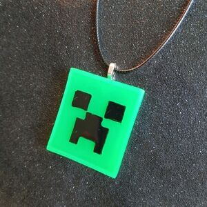 Minecraft green creeper glow in the dark necklace new resin handmade gamer
